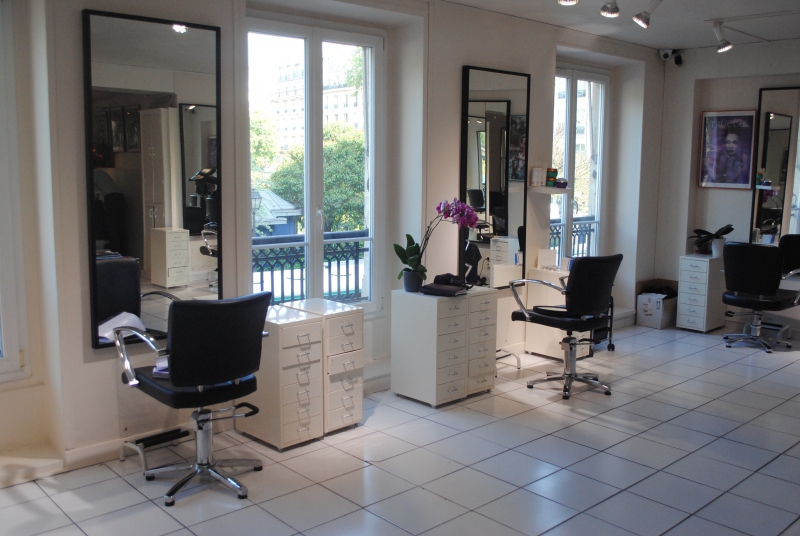 salon-coiffure-ST MARTIN DE PALLIERES-min_floor-home-office-property-living-room-room-781228-pxhere.com